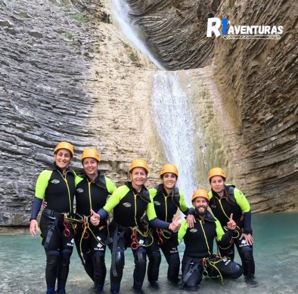 Cascada de Os Lucas, una de las opciones haciendo barranquismo en el Valle de Tena