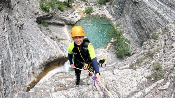 Barranquismo-familiar-pirineos